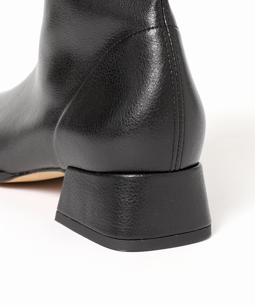 LE TALON（ルタロン）の「GRISE 3cmスクエアソフトフィットショートブーツ◆（ブーツ・レディース・アイボリー/ブラック系その他/ブラウン系その他・SMALL/MEDIUM/LARGE/X-LARGE/X-SMALL）」の19枚目の写真