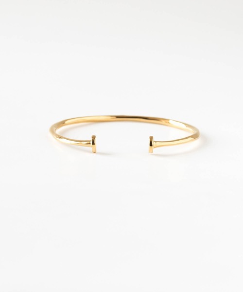 JUICY ROCK（ジューシーロック）の「CYCRO/GP(SV925) Tバーメルトバングル（バングル/リストバンド・レディース・ゴールド・ONE SIZE）」の4枚目の写真