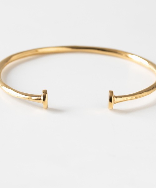 JUICY ROCK（ジューシーロック）の「CYCRO/GP(SV925) Tバーメルトバングル（バングル/リストバンド・レディース・ゴールド・ONE SIZE）」の8枚目の写真