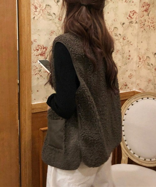 me+em select（ミームセレクト）の「※エコムートンボアベスト（ベスト・レディース・ダークグレー/ブラウン/モカ/アイボリー・FREE）」の11枚目の写真