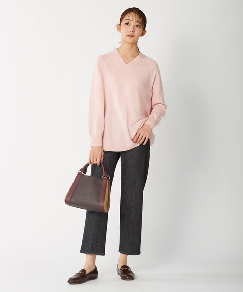 J.PRESS Ladies(J.プレス レディス)の「【洗える】PURE CASHMERE Vネック ニット(ニット/セーター・レディース・ベージュ系/ライトグリーン系/ふじ色系/ピンク系・SMALL)」の6枚目の写真