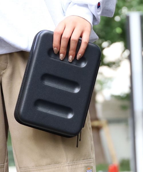 Nahe(ネーエ)の「nahe/ネーエ ハードシェルケース L 収納ケース モバイルガジェット バンクオーガナイザー 耐衝撃性 モバイルバッテリー 収納(PCグッズ・メンズ・ブラック/オレンジ/グリーン/アイボリー・FREE)」の15枚目の写真