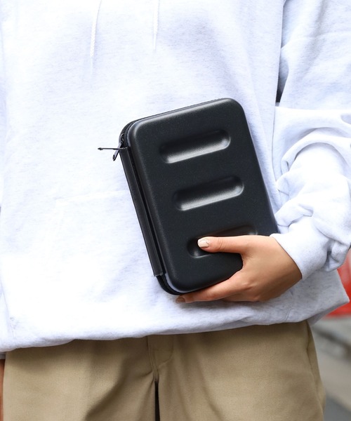 Nahe(ネーエ)の「nahe/ネーエ ハードシェルケース L 収納ケース モバイルガジェット バンクオーガナイザー 耐衝撃性 モバイルバッテリー 収納(PCグッズ・メンズ・ブラック/オレンジ/グリーン/アイボリー・FREE)」の14枚目の写真