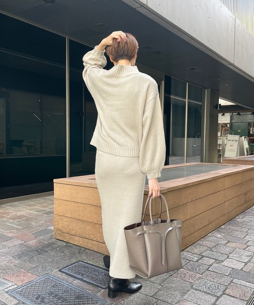 un dix cors（アンディコール）の「幅広いシチュエーションに対応　フロントベルトバッグ（ハンドバッグ・レディース・ブラウン/イエロー/グレイッシュベージュ・FREE）」の12枚目の写真