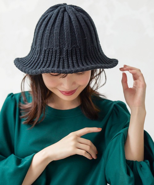 KOBE LETTUCE(コウベレタス)の「ニットチューリップハット(ハット・レディース・アイボリー/ブラック・FREE)」の2枚目の写真