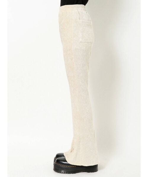 jouetie（ジュエティ）の「フィットフレアベロアパンツ（その他パンツ・レディース・ブラック/ピンク/グリーン/アイボリー・MEDIUM）」の12枚目の写真