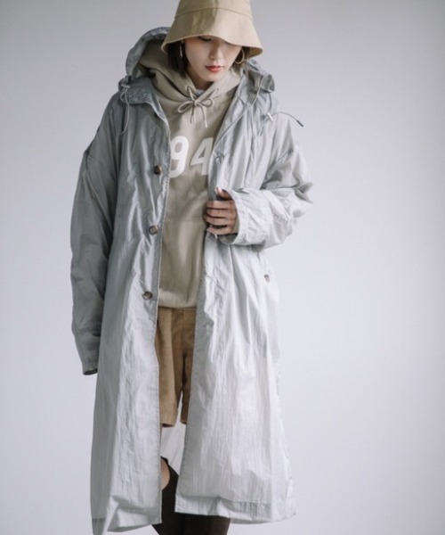 Chaco closet（チャコ クローゼット）の「軽量ナイロンロングコート ポーチ付き（マウンテンパーカー・レディース・ブラック/パープル/グレー・FREE）」の7枚目の写真