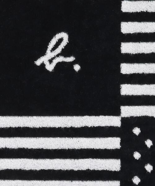 agnes b.（アニエスベー）の「KD40 TOWEL HANDKERCHIEF b. ハンドタオル（ハンカチ/ハンドタオル・レディース・ブラック・UNI）」の2枚目の写真