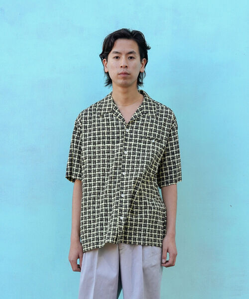 VAPORIZE(ヴェイパライズ)の「VAPORIZE / Basket Open Collar Shirt(シャツ/ブラウス・メンズ・クリーム/ピンク・SMALL/MEDIUM/LARGE)」の2枚目の写真
