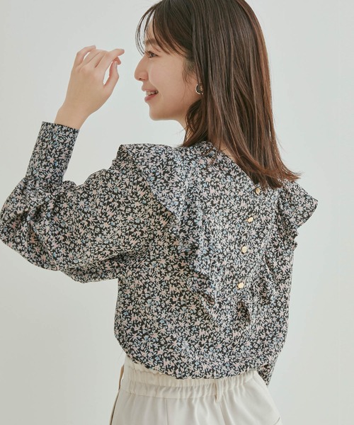 vis-`a-vis（ビサビ）の「【WEB限定】【前後2WAY】花柄＆無地フリルブラウス（シャツ/ブラウス・レディース・ブラック/ブラック系その他/ホワイト系その他/オフホワイト・FREE）」の10枚目の写真