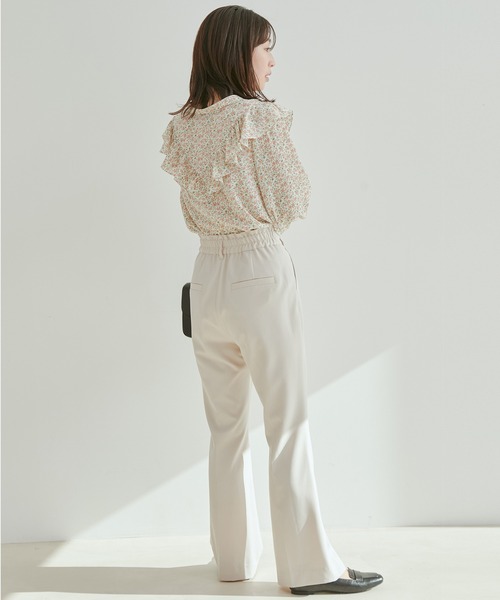 vis-`a-vis（ビサビ）の「【WEB限定】【前後2WAY】花柄＆無地フリルブラウス（シャツ/ブラウス・レディース・ブラック/ブラック系その他/ホワイト系その他/オフホワイト・FREE）」の21枚目の写真