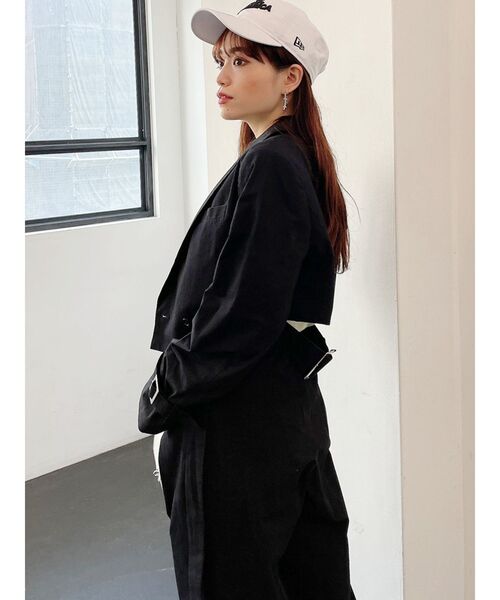 GYDA（ジェイダ）の「【セットアップ着用可】バックベルトショートジャケット（テーラードジャケット・レディース・ブラック/ベージュ・FREE）」の17枚目の写真