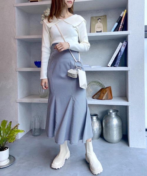 OLIVE des OLIVE（オリーブデオリーブ）の「セーラーカラーリブニット（ニット/セーター・レディース・ブラック/グレー/オフホワイト・FREE）」の4枚目の写真