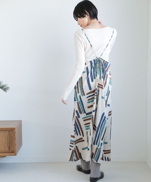 LAKOLE（ラコレ）の「12Gノベルティリブレギンスパンツ / 264037（レギンス/スパッツ・レディース・ブラック/グレー/アイボリー・SMALL/MEDIUM）」の4枚目の写真