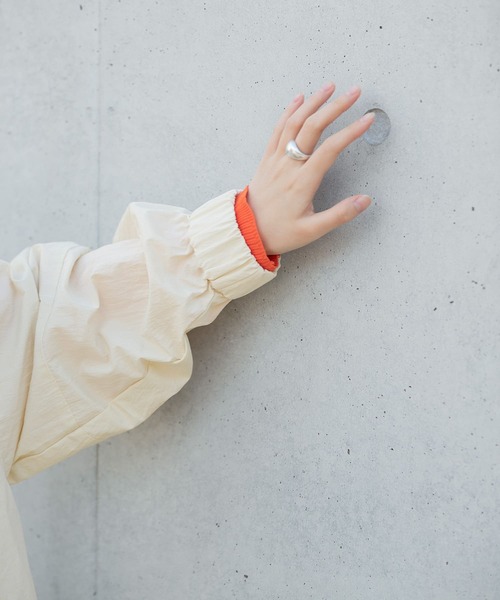 LAATO(ラート)の「ANORAK JACKET(ブルゾン・レディース・ブラック/オフホワイト・FREE)」の18枚目の写真