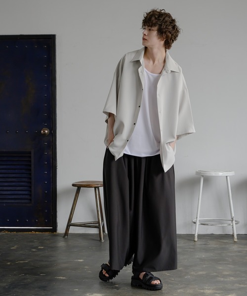 KUUUPY（クーピー）の「Basic Regular Collar Shirts - ベーシックレギュラーカラーシャツ（シャツ/ブラウス・メンズ・ライトグレー/ライトブルー/ブラック・SMALL/MEDIUM/LARGE）」の6枚目の写真