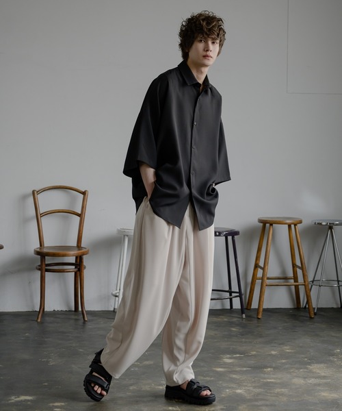 KUUUPY（クーピー）の「Basic Regular Collar Shirts - ベーシックレギュラーカラーシャツ（シャツ/ブラウス・メンズ・ライトグレー/ライトブルー/ブラック・SMALL/MEDIUM/LARGE）」の8枚目の写真