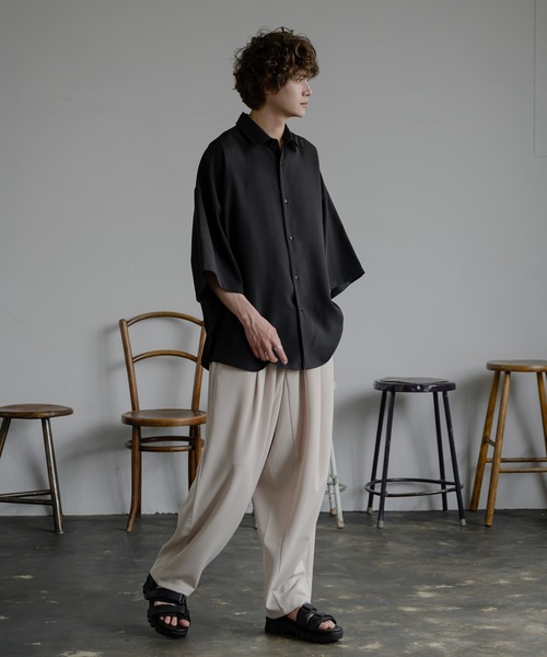 KUUUPY（クーピー）の「Basic Regular Collar Shirts - ベーシックレギュラーカラーシャツ（シャツ/ブラウス・メンズ・ライトグレー/ライトブルー/ブラック・SMALL/MEDIUM/LARGE）」の9枚目の写真