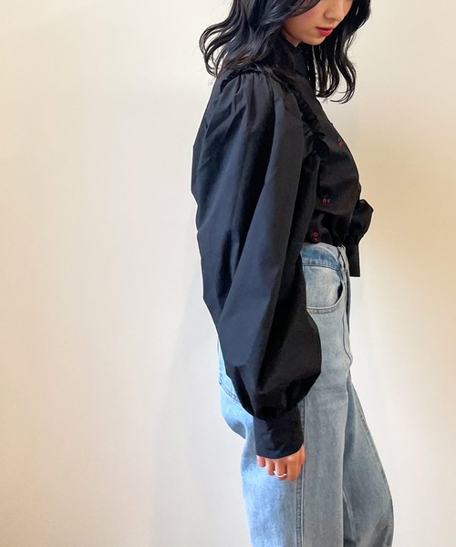 frunco(フランコ)の「チェリー刺しゅうブラウス(シャツ/ブラウス・レディース・ホワイト/ブラック・FREE)」の18枚目の写真