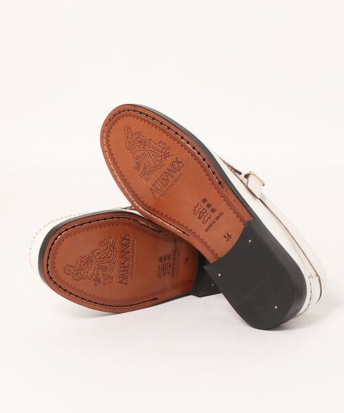 Rouge vif（ルージュヴィフ）の「【ARTESANOS】 Tストラップシューズ（ローファー・レディース・ホワイト・36/38/37）」の2枚目の写真