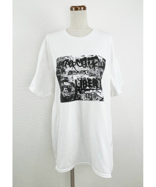 セール デッドスマイルグラフィティtシャツ Tシャツ カットソー World Wide Love ワールドワイドラブ のファッション通販 Zozotown