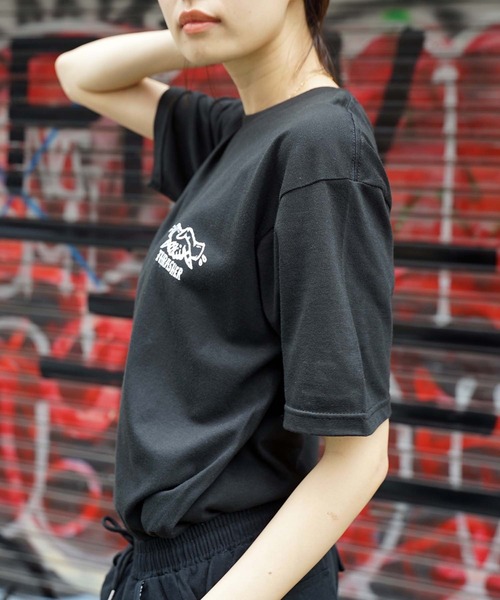 THRASHER（スラッシャー）の「【直営店別注アイテム】Handshake S/S T-SHIRTS/スラッシャー半袖Tシャツ（Tシャツ/カットソー・メンズ・ホワイト/アッシュグレー/ブラック・MEDIUM/LARGE/X-LARGE）」の19枚目の写真