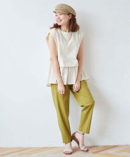 le.coeur blanc（ルクールブラン）の「アサレチックテーパードパンツ（スラックス・レディース・ライトグレー/ネイビー/ブラック/オリーブ・38/36/34/40）」の5枚目の写真