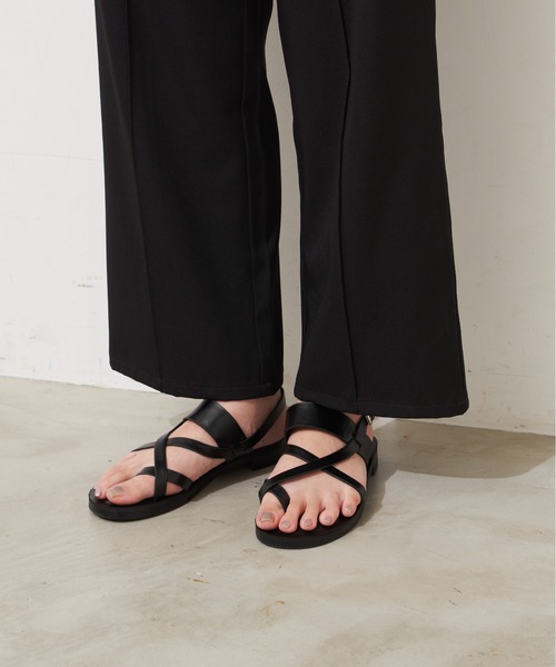 Aunt Marie's(アントマリーズ)の「クロスフラットサンダル(サンダル・レディース・ホワイト/ブラック・S/M/L)」の12枚目の写真