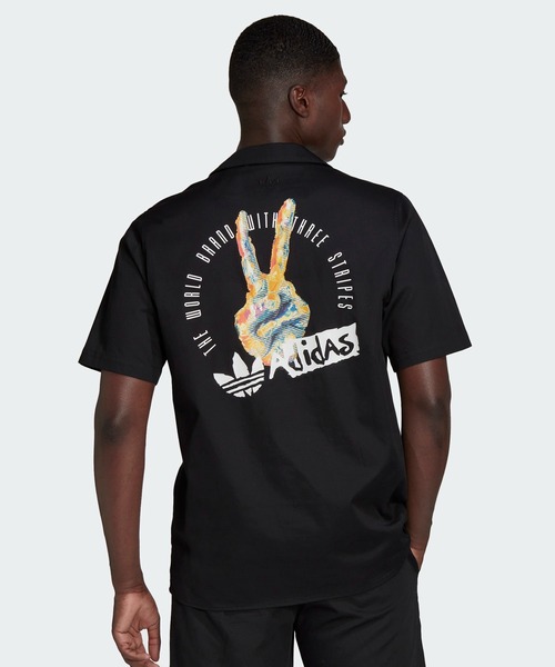 アディダスオリジナルス　開襟シャツ adidas（アディダス）の「ツイルシャツ / 開襟シャツ