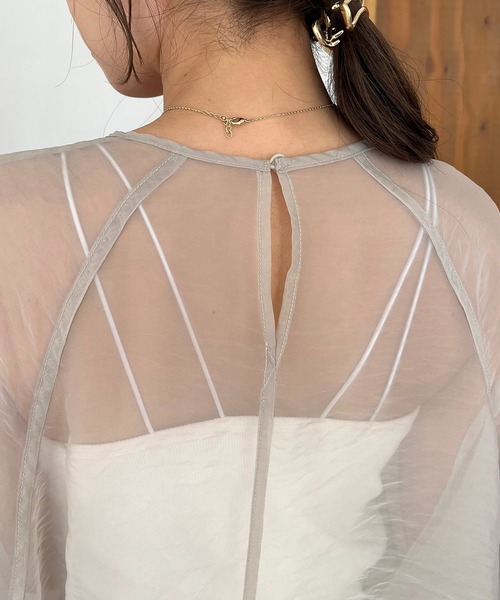 CAPRICIEUX LE'MAGE(カプリシューレマージュ)の「シアー立体フォルムブラウス(シャツ/ブラウス・レディース・ブラック/グレイッシュベージュ/イエロー・FREE)」の17枚目の写真