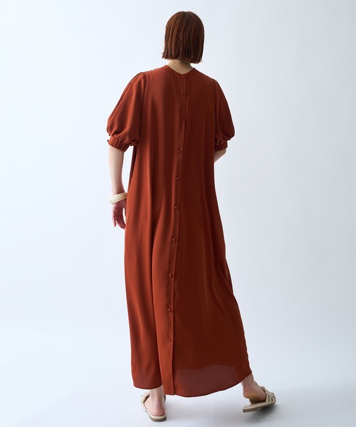 SETUP7（セットアップセブン）の「【SETUP7】SPECIALラウンドネックパフスリーブワンピース（ワンピース・レディース・ブラック/ホワイト/ミント/ネイビー/アイボリー/サックスブルー/グレー/オレンジ/ベージュ/インディゴブルー/パープル/イエロー/ブラック×ホワイト/ネイビー×ホワイト/ライトグリーン・FREE）」の18枚目の写真