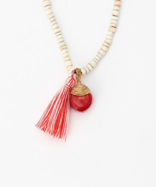 B:MING by BEAMS(ビーミングバイビームス)の「●【OCEANS12月号掲載】GAIJIN MADE / ストーンタッセルネックレス(ネックレス・メンズ・ホワイト/ブラック/レッド/ネイビー・ONE SIZE)」の22枚目の写真