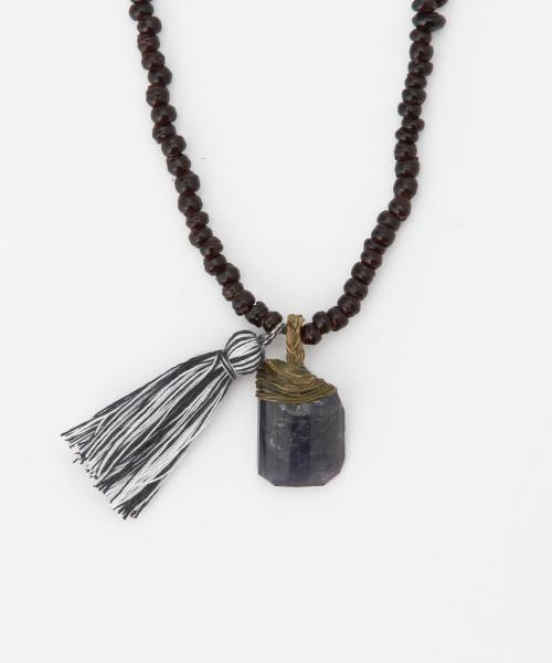 B:MING by BEAMS(ビーミングバイビームス)の「●【OCEANS12月号掲載】GAIJIN MADE / ストーンタッセルネックレス(ネックレス・メンズ・ホワイト/ブラック/レッド/ネイビー・ONE SIZE)」の15枚目の写真
