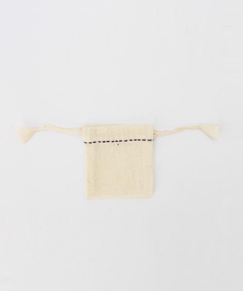 B:MING by BEAMS(ビーミングバイビームス)の「●【OCEANS12月号掲載】GAIJIN MADE / ストーンタッセルネックレス(ネックレス・メンズ・ホワイト/ブラック/レッド/ネイビー・ONE SIZE)」の18枚目の写真