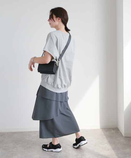 JOURNAL STANDARD relume(ジャーナルスタンダード レリューム)の「イレギュラーティアードスカート(スカート・レディース・チャコールグレー/ブラック・FREE)」の10枚目の写真