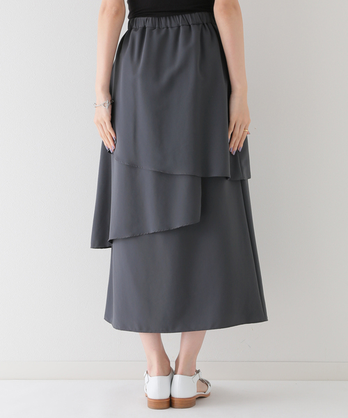 JOURNAL STANDARD relume(ジャーナルスタンダード レリューム)の「イレギュラーティアードスカート(スカート・レディース・チャコールグレー/ブラック・FREE)」の15枚目の写真