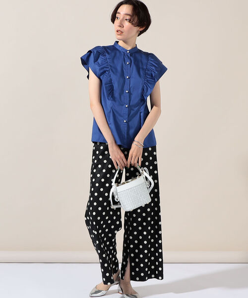 NOLLEY’S(ノーリーズ)の「フリルフレンチブラウス(シャツ/ブラウス・レディース・ブラック/オフホワイト/サックスブルー/ロイヤルブルー/ホワイト系その他4/ブルー系その他7・38)」の12枚目の写真
