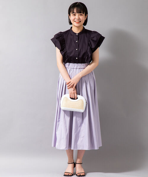 NOLLEY’S(ノーリーズ)の「フリルフレンチブラウス(シャツ/ブラウス・レディース・ブラック/オフホワイト/サックスブルー/ロイヤルブルー/ホワイト系その他4/ブルー系その他7・38)」の16枚目の写真