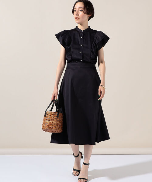 NOLLEY’S(ノーリーズ)の「フリルフレンチブラウス(シャツ/ブラウス・レディース・ブラック/オフホワイト/サックスブルー/ロイヤルブルー/ホワイト系その他4/ブルー系その他7・38)」の19枚目の写真