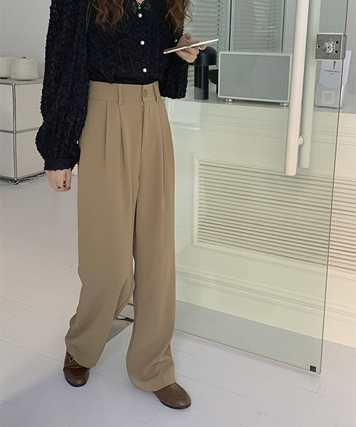 c.u.l（シーユーエル）の「ストレートタックスラックス culw278（スラックス・レディース・ベージュ/アイボリー/ブラック・L/M）」の3枚目の写真