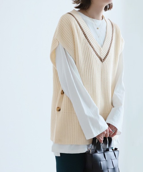 reca（レカ）の「チルデンニットベスト（ベスト・レディース・ブラック/アイボリー/グレイッシュベージュ・FREE）」の8枚目の写真