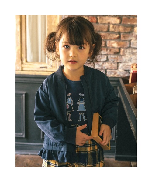 BeBe（ベベ）の「BeBe/マットタフタバックロゴブルゾン(90~150cm)（ブルゾン・キッズ・ネイビー/ベージュ・130/140/120/110/150/90/100）」の7枚目の写真
