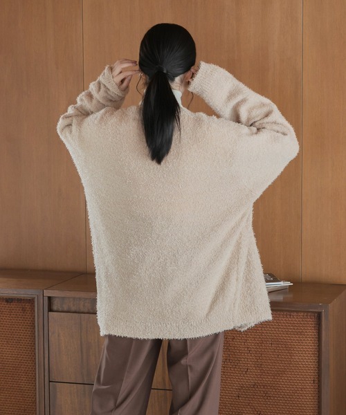 Dita Muaj.（ディータムアージュ）の「【ZOZO限定】Muaj.フェザーヤーン オーバーサイズ ニットカーディガン 長袖（カーディガン/ボレロ・レディース・グレー/ホワイト/ベージュ/ブラック・FREE）」の22枚目の写真