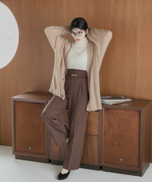 Dita Muaj.（ディータムアージュ）の「【ZOZO限定】Muaj.フェザーヤーン オーバーサイズ ニットカーディガン 長袖（カーディガン/ボレロ・レディース・グレー/ホワイト/ベージュ/ブラック・FREE）」の17枚目の写真