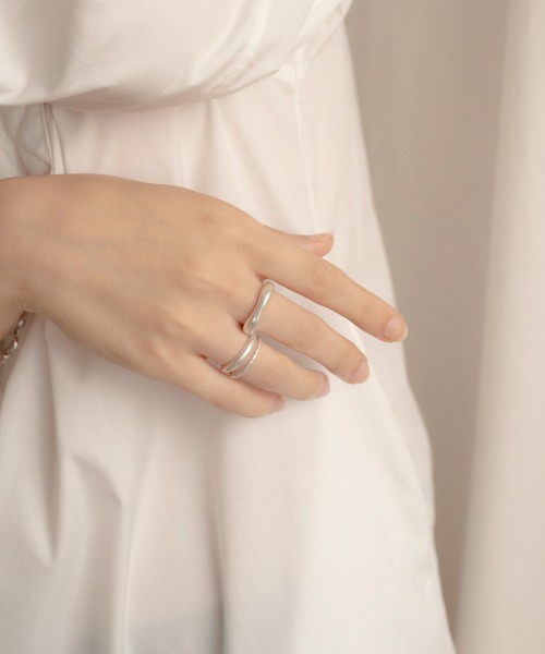 novice(ノーヴィス)の「【novice】Nuance Ring 3 set(リング・レディース・シルバー/ゴールド・FREE)」の5枚目の写真
