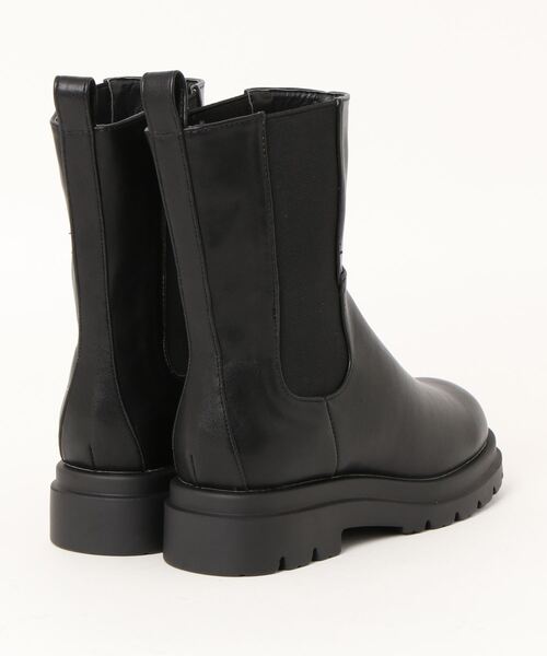 Piedi Nudi(ピエディヌーディ)の「ボリュームソール チェルシーブーツ(ブーツ・レディース・ブラック/ブラウン/アイボリー・M/S/L)」の6枚目の写真
