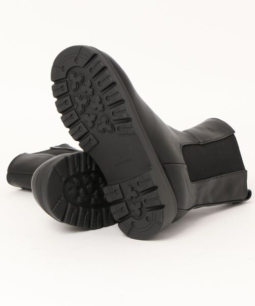 Piedi Nudi(ピエディヌーディ)の「ボリュームソール チェルシーブーツ(ブーツ・レディース・ブラック/ブラウン/アイボリー・M/S/L)」の5枚目の写真