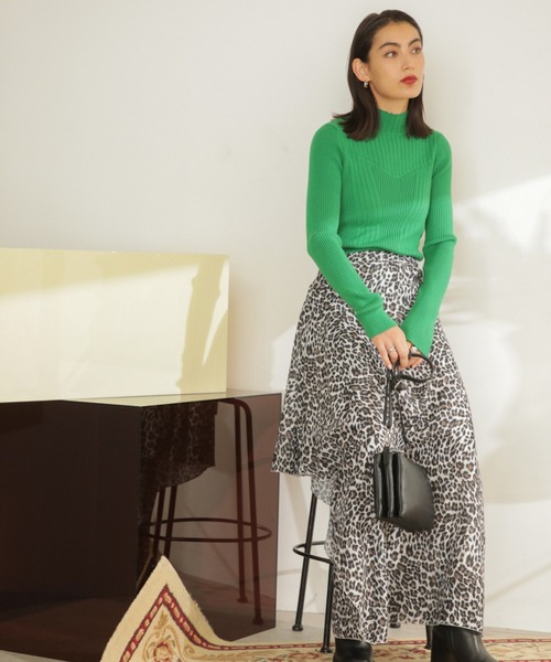 ROSE BUD(ローズバッド)の「リブニットインナー(ニット/セーター・レディース・ホワイト/ブラック/レッド/グリーン・FREE)」の10枚目の写真