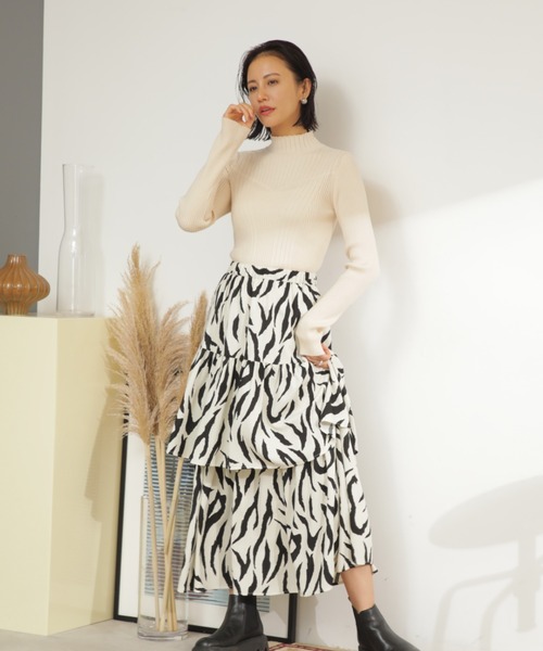 ROSE BUD(ローズバッド)の「リブニットインナー(ニット/セーター・レディース・ホワイト/ブラック/レッド/グリーン・FREE)」の6枚目の写真