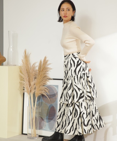 ROSE BUD(ローズバッド)の「リブニットインナー(ニット/セーター・レディース・ホワイト/ブラック/レッド/グリーン・FREE)」の7枚目の写真